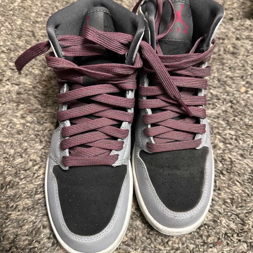 Jordan 1s Gray and Black High-Top Sneakers with Maroon Laces